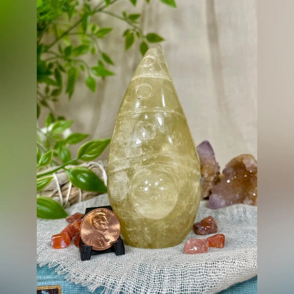 2513 Lemon Quartz Crystal Gnome Carving - Picture 11 of 11